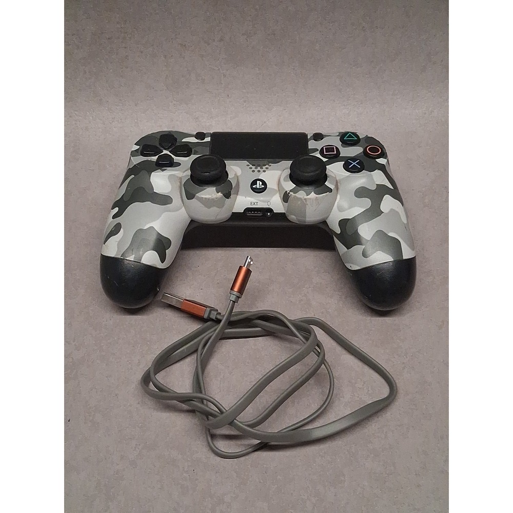 Urban Camouflage DualShock 4 Controller - Power cord